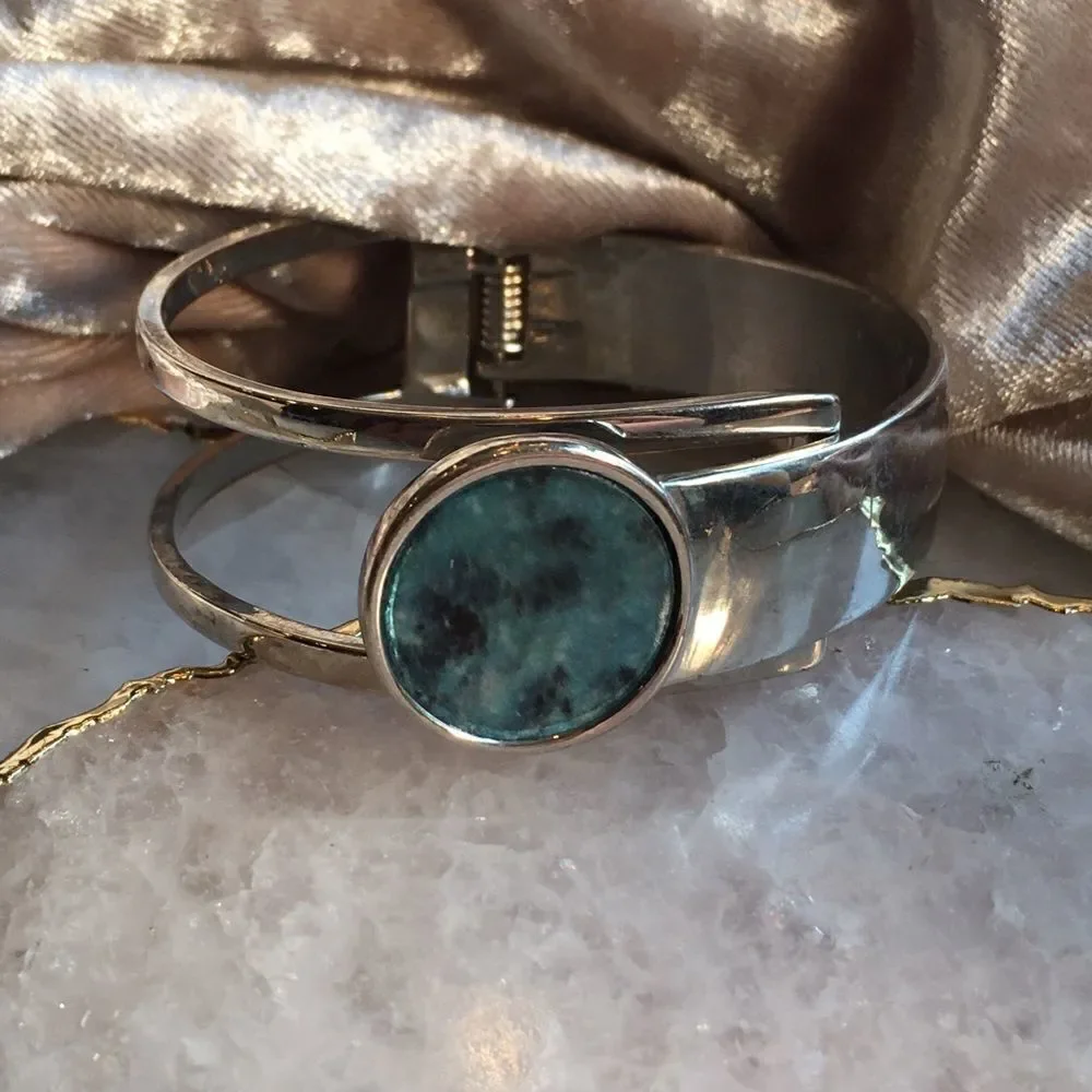 KENNETH COLE Silver & Blue Bracelet! - Picture 16 of 16